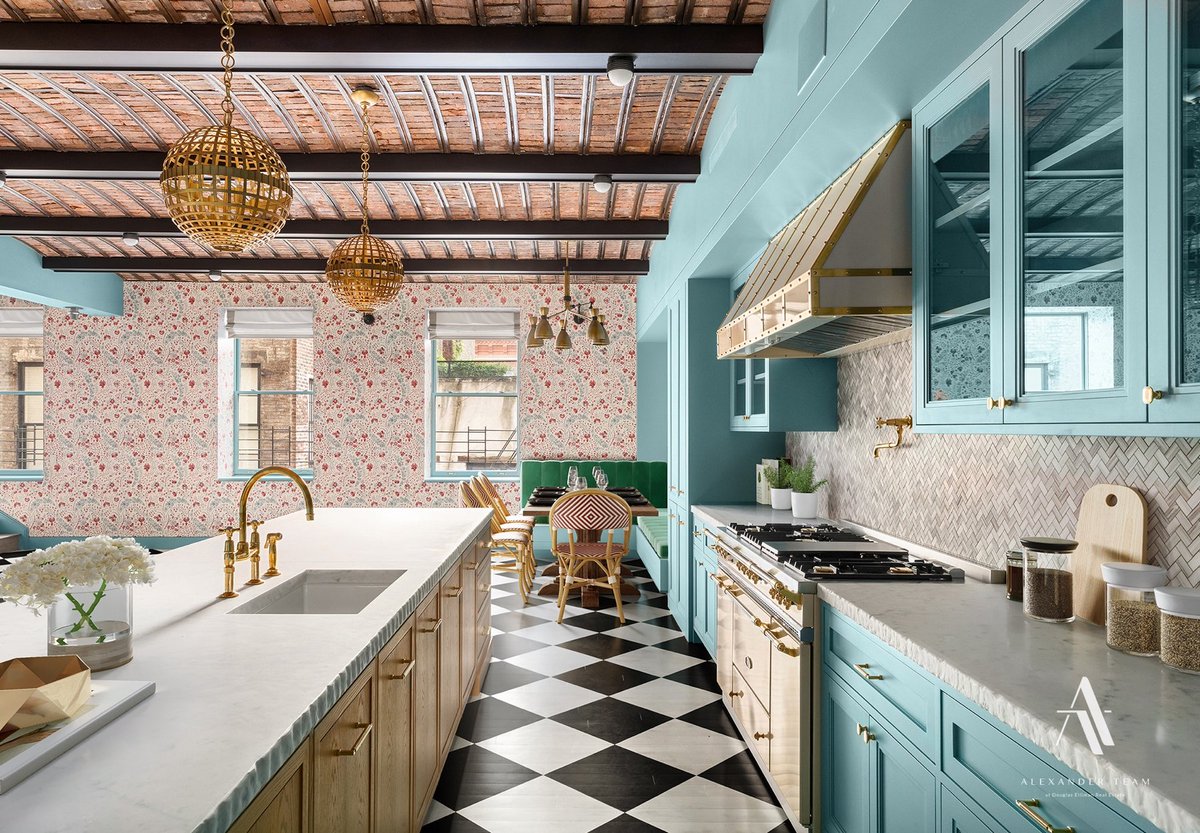 AlexanderTeamRE's tweet photo. #JustListed #Residence in #SoHo 📍151 Wooster Street, 4/5B, #NewYork, #NY - Price: $17,995,000
This luxurious urban residence, in a Pre-War Beaux Art building in a very special part of SoHo, was designed by the internationally recognized #interiordesigner #KenFulk. #RealEstate https://t.co/ea2ieqaDjn