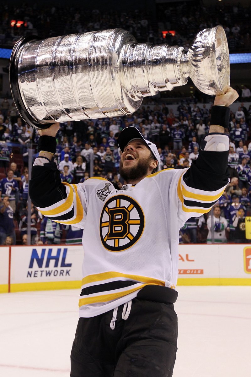 NHLBruins's tweet photo. A Bruin forever.

#NHLBruins https://t.co/UH67Jgxh9t