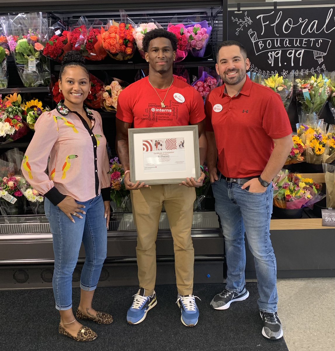 DavePFromTarget's tweet image. Congratulations on the successful completion of your Target Internship Program  DJ, Yvonne, and Isabelle!  D428 was lucky to have you this summer and look forward to you all joining our leadership team soon!

 #internship #leadership #worksomewhereyoulove #target #targetcareers