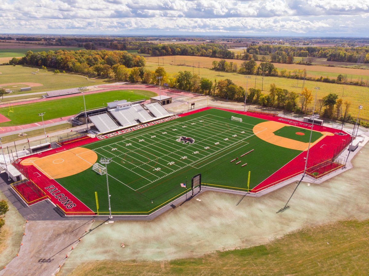 FieldTurf's tweet photo. Weโll end the week with this beauty at Niagara Wheatfield CSD! An absolutely stunning multi-purpose field ๐โฝโพ. Project with our friends at @ChenangoContrax #OfficialFieldTurfPartner.
Thank you for your trust. #BuiltByFieldTurf
#artificialturf #artificialgrass #architect https://t.co/HHCHsDUB9N