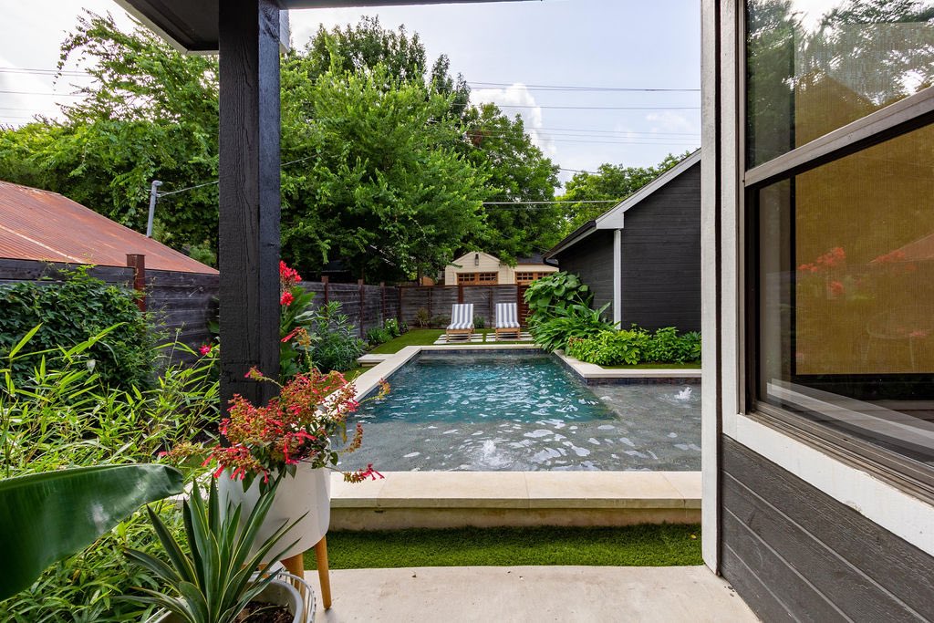 LeverageRE tweet media