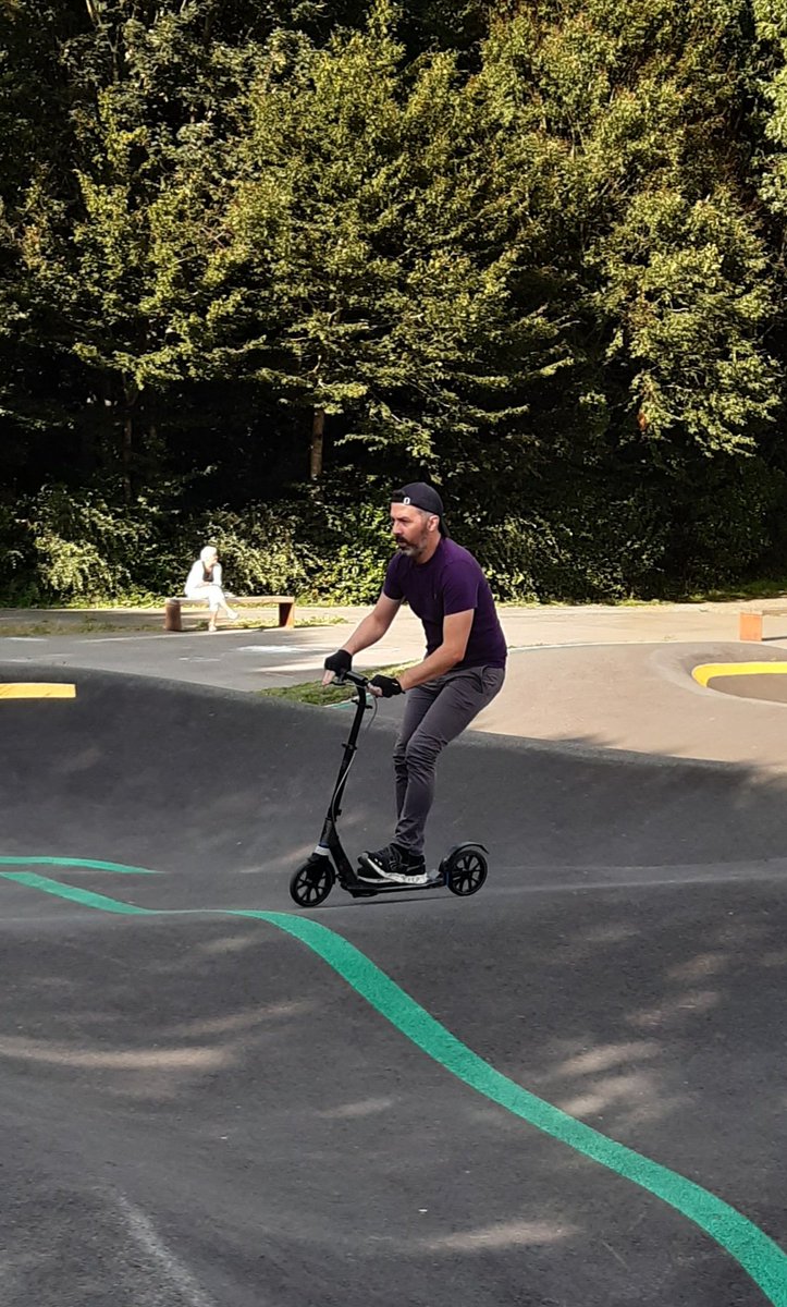 Olive_Villa's tweet image. #PumptrackSession #PèreEtFille