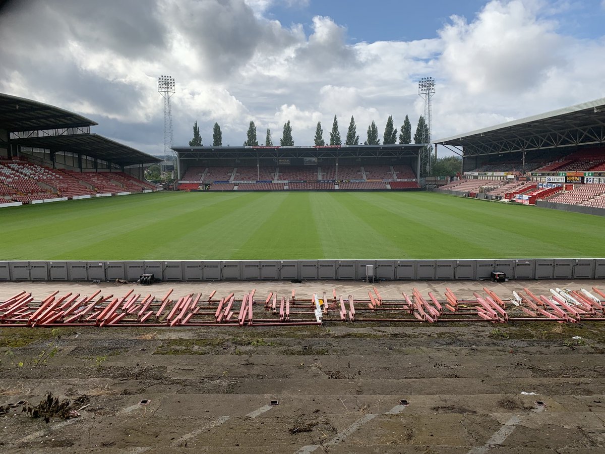fearlessidzine's tweet photo. I'm all for modernisation but what I would give just to sit on there 1 final time for a minute, taking it all in before the old girl is replaced by a younger model. Some of my best ever memories were formed there. A true rites of passage experience.  Magical concrete. Farewell. https://t.co/5bIdfR9XCl