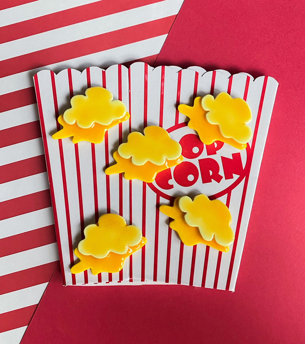 MissAnna_Leigh's tweet image. 🍿 Buff Fashion 🍿#moviebuff #oncinema #extrabutter