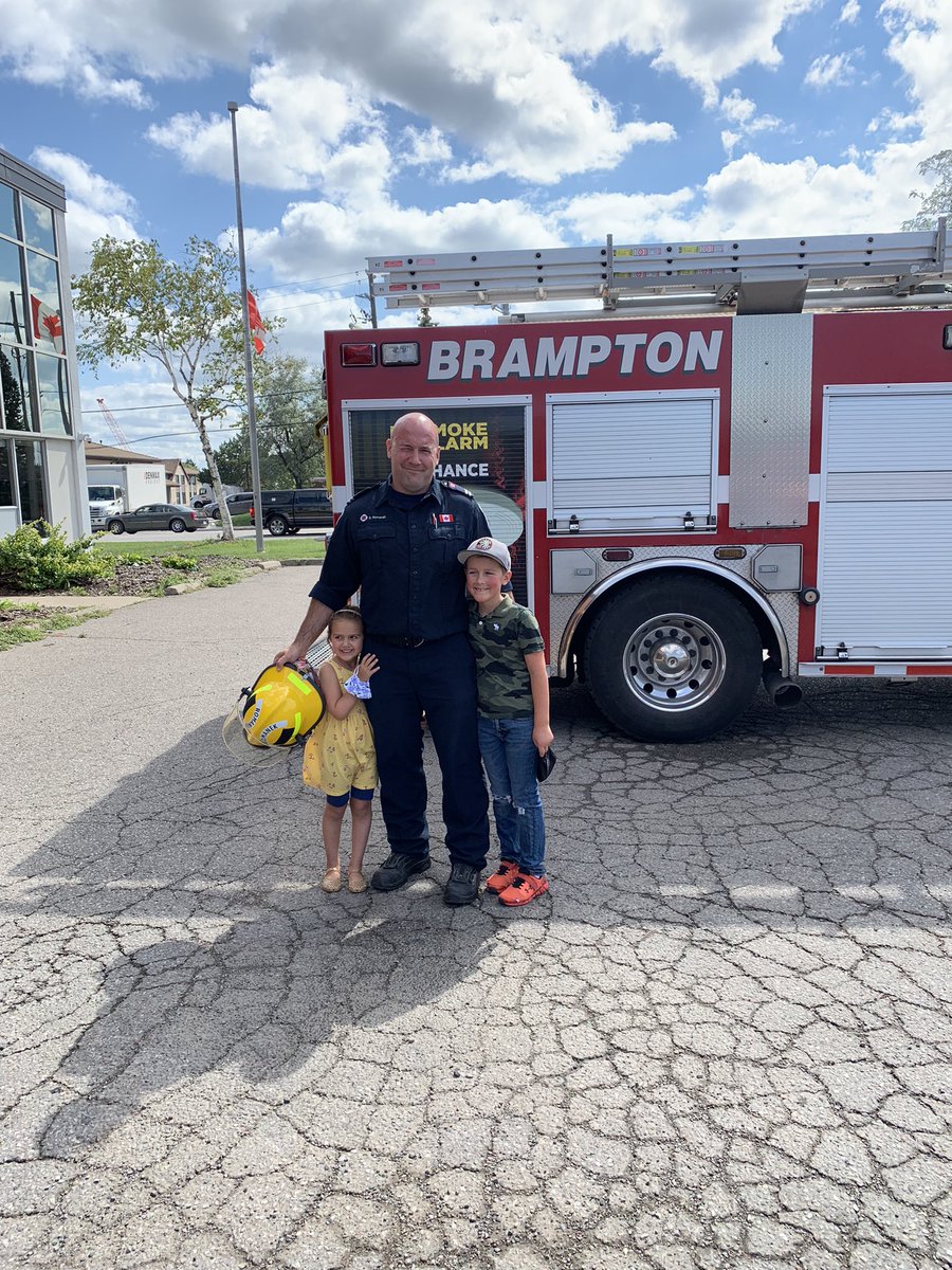 BramptonFireES's tweet photo. Firefighter Sean Romanek of Charlie Platoon received his Captains helmet today with his family by his side. Sean will assume his new role as of August 1st on Alpha Platoon. Congratulations Captain Romanek. <RMC> https://t.co/vw4aSiuPD7