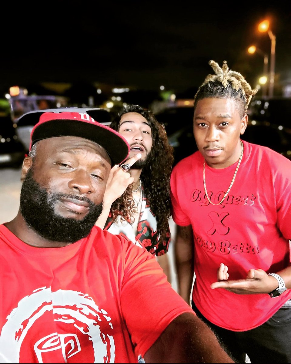 I had a great time rolling loud weekend.
@TheRealOGQuest rock the house  great performance. 
Make sure you guys go follow my friend @dukesmoney . Big S/O to @clubclimaxxmiami, @carolinahitmaker and  @otgrthelabel #sctakeover #rollingloud #miami #rapper #waybetta #get2damoney