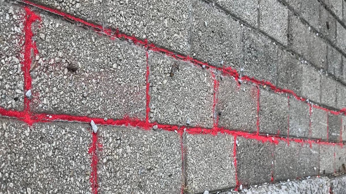 TABC_TN's tweet photo. TABC is proud to participate in the #RedSandProject with other state agencies and community groups such as @EndSlaveryTN to promote human trafficking awareness. #ItHasToStop #RedSandTN https://t.co/27ysYAPJsL
