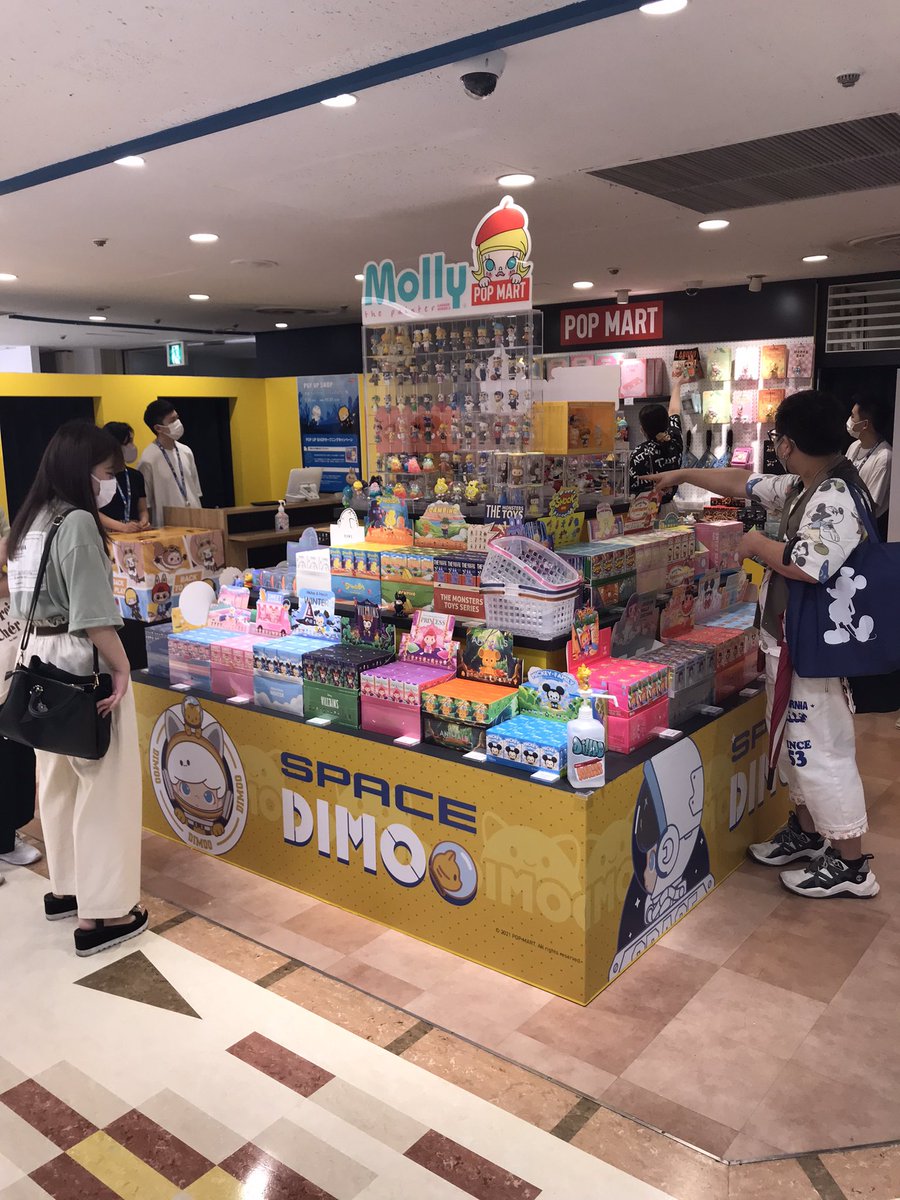 池袋店、オープンいたしました🎉 朝からたくさんの方々にお並び