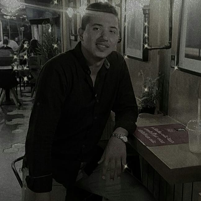 العمر لحظه والكتكوته مش ملحظة