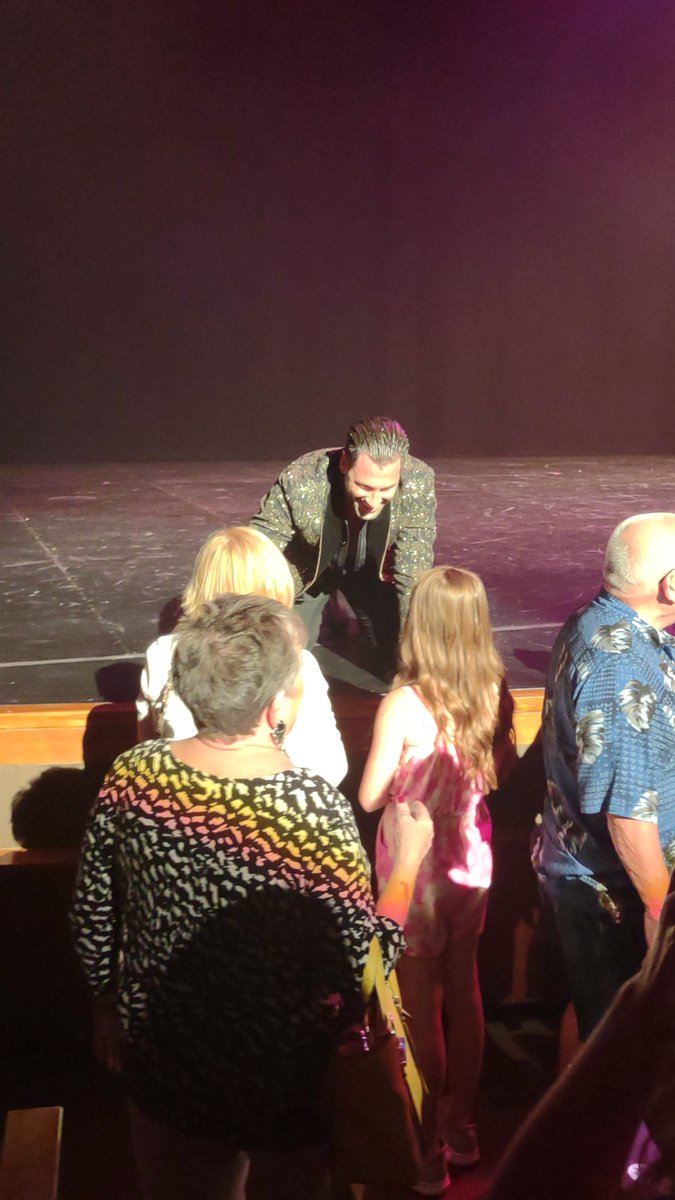 Stephen w london tweet media