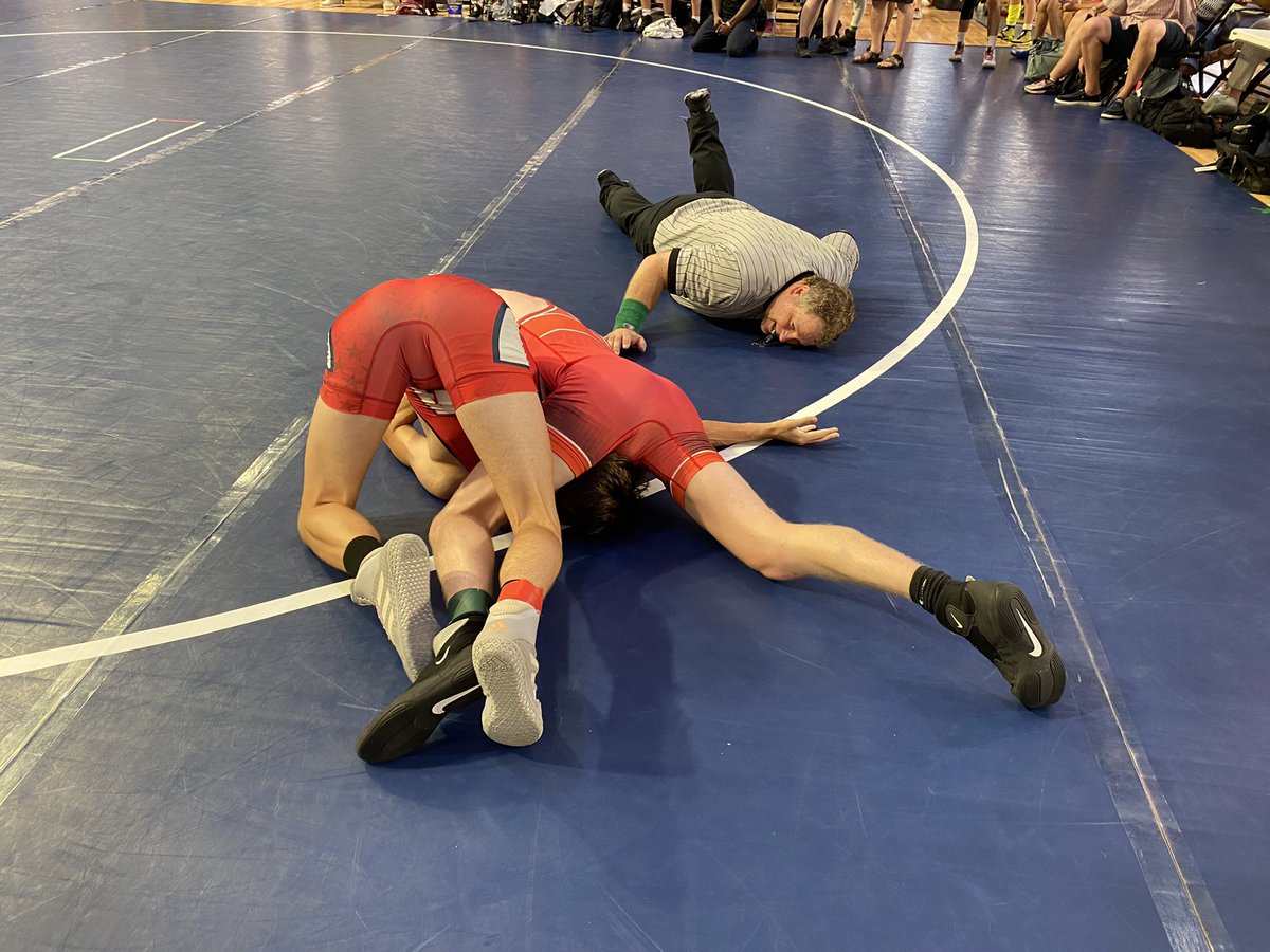 knarkill's tweet image. Good day in the trenches with the @Compoundwrestle &amp;amp; @icon_wrestling FAM! Undefeated in pools. #LAWNDART