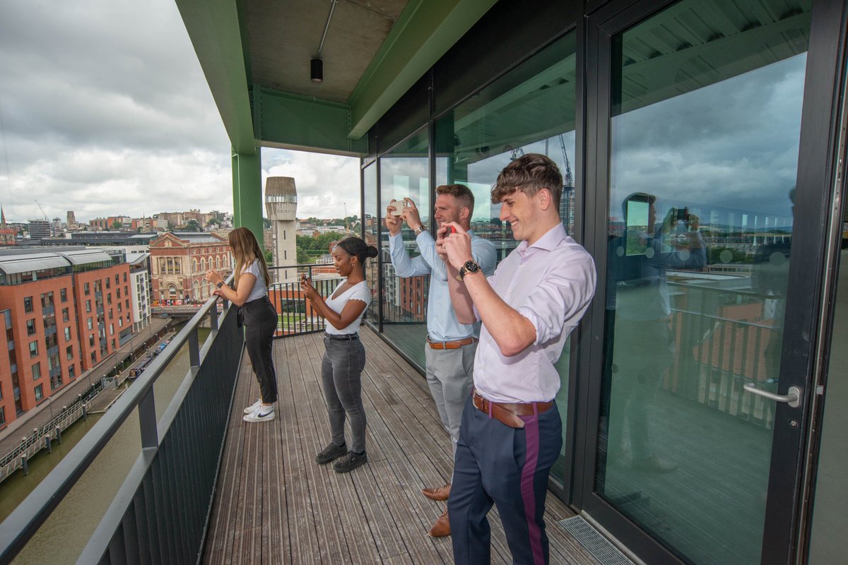 speedupdating's tweet image. Just a few of the pics of the amazing spaces that wil be home to @bt_uk colleagues in 2022👇