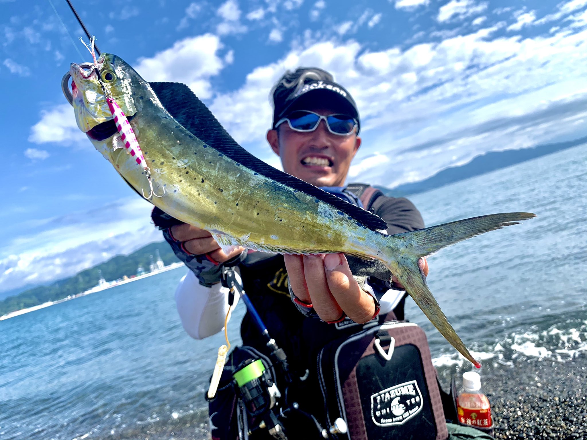 黒豹 井熊 亮 釣りジャック Metal Effect Stay Fall でシイラ ペンペン 太陽が顔出せばシイラは活性アップ 飛距離も稼げるメタルエフェクト Varivas Jackson 釣りジャック 駿河の黒豹 ネバーギブアップ サーフトライブsls9602lプラス Sls 黒豹 井熊 亮 釣りジャック Metal Effect Stay Fall でシイラ ペンペン 太陽が顔出せばシイラは活性アップ 飛距離も稼げるメタルエフェクト Varivas Jackson 釣りジャック 駿河の黒豹 ネバーギブアップ サーフトライブsls9602lプラス Sls