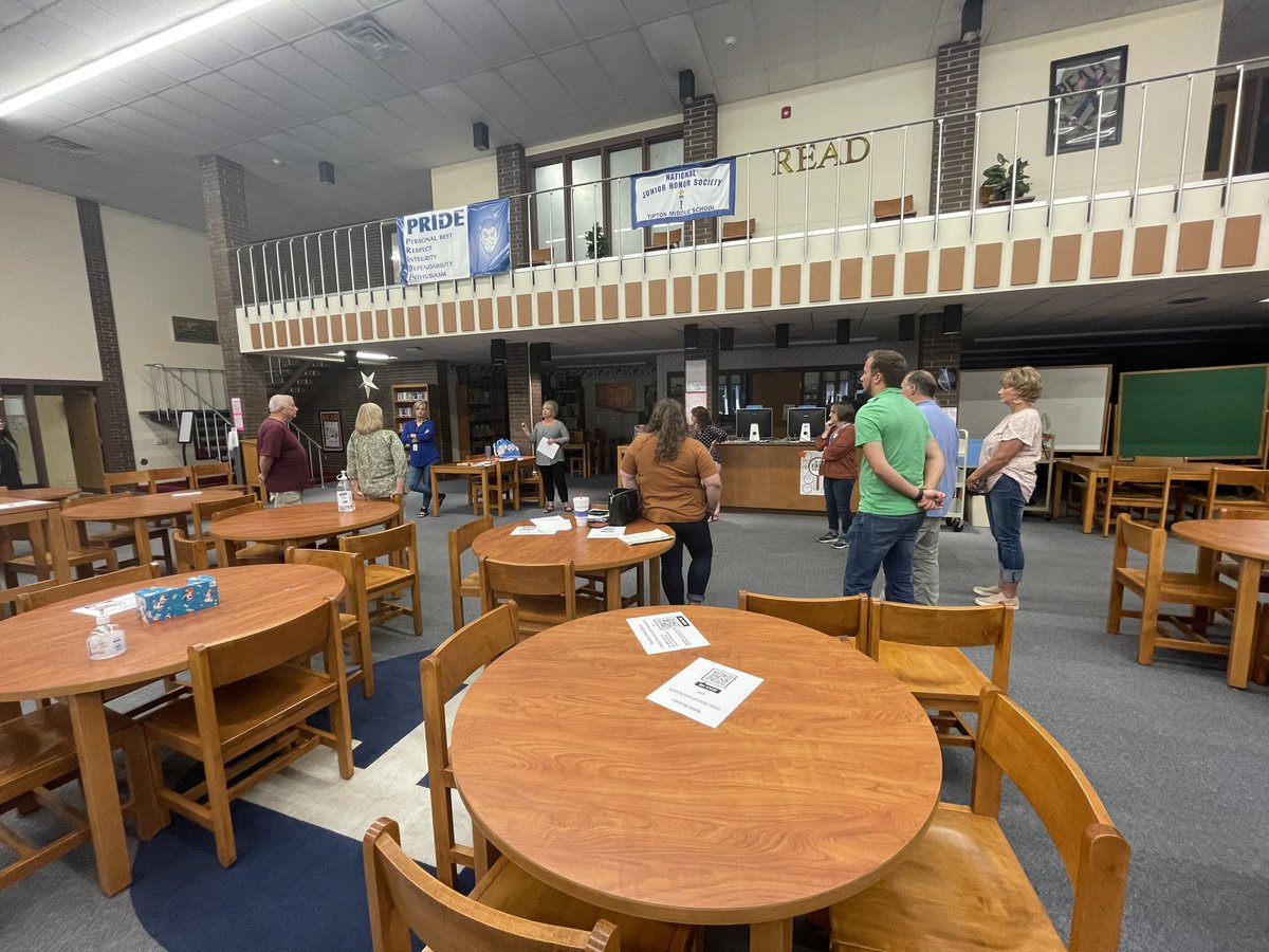 Scott_Jaws's tweet photo. Wrapped up a successful couple days of professional learning. Learned a lot about our staff and the great people serving the families of Tipton. Always room to improve, except maybe the food. Big thank you to everyone who helped make this year’s Summer Academy possible! https://t.co/eI0JfXrYB6