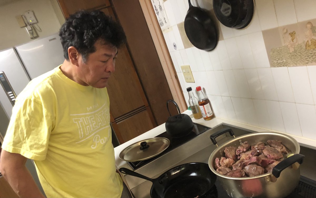 赤井英和の嫁 佳子 出来上がったカレーしか見たことない赤井 娘が作り始めたカレーにビビる