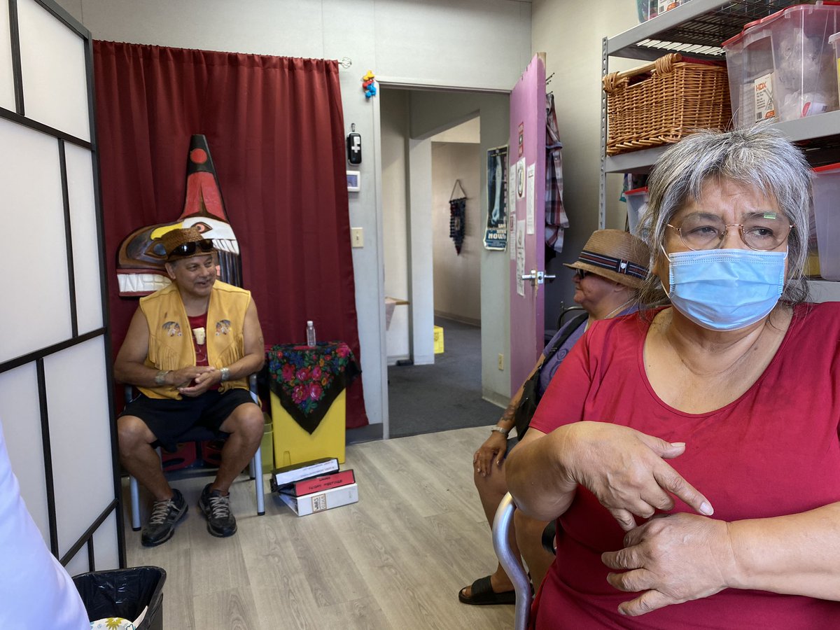 WAHRS1's tweet photo. Elders @ WAHRS! #culturesaveslives #cultureismedicine #indigenouslivesmatter #indigenous #indigenousharmreduction #opioidcrisis #dtes https://t.co/FYILvDMpKQ
