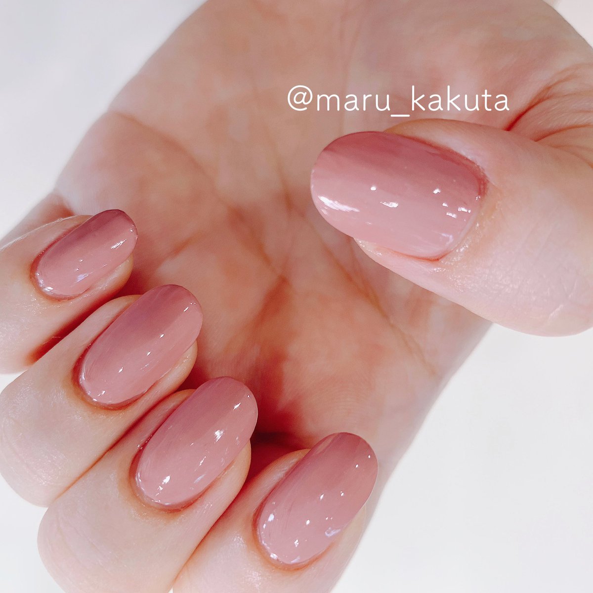 Maru V Twitter 今日のネイル ネイルホリックbe807 上品なピンクベージュ すごく小さいピンクのラメが入ってて可愛いです ネイルホリック 夏ネイル Maru V Twitter 今日のネイル ネイルホリックbe807 上品なピンクベージュ すごく小さいピンクのラメが入ってて可愛いです ネイルホリック 夏ネイル