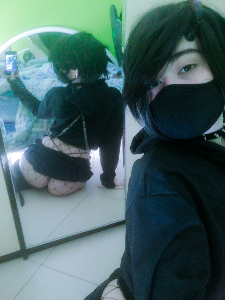 Sarinyx on X: Tired eyes, as I always. I'm anxious, scared and unsure. Idk  why, just my illness I think. But I want to say goodnight. Take care of  yourself. You're valid,