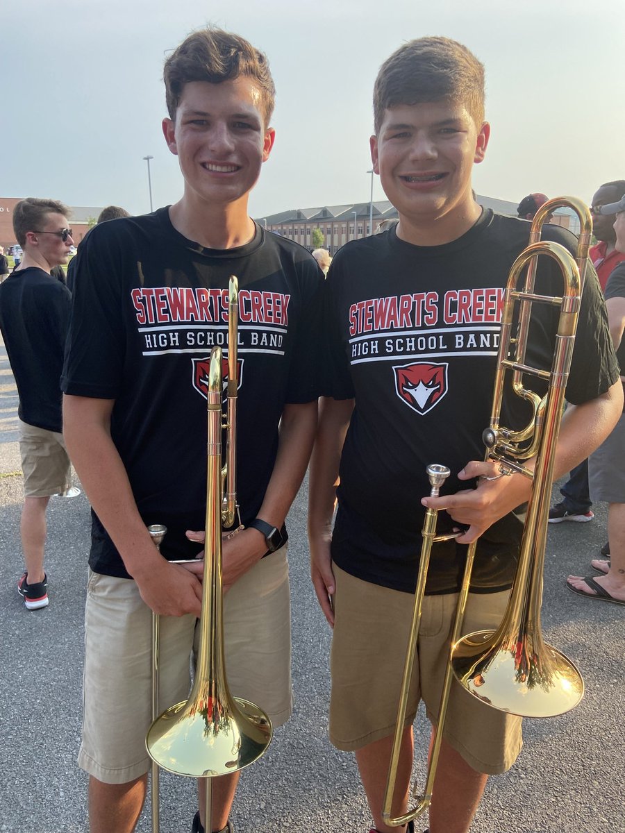 binder_heidi's tweet photo. The @stewartscreekhs Band kick off night was A-mazing!  #schsredhawks fans…you are going to be blown away!!  My 2 band favorites looked so handsome!!  #candrew #dearl #falliscoming #FridayNightLights https://t.co/3kbzCSzmMw