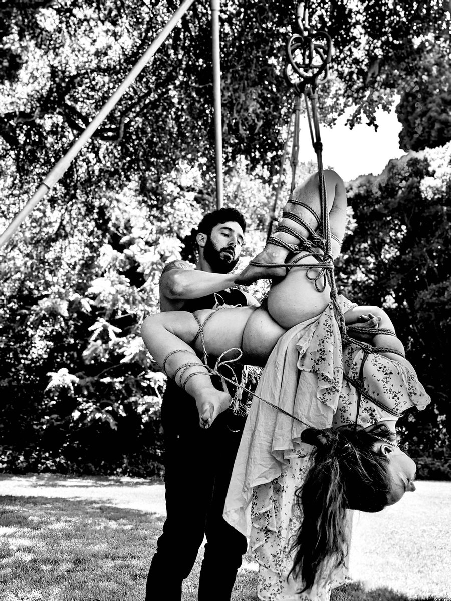 DesRestraint's tweet image. A day in the park