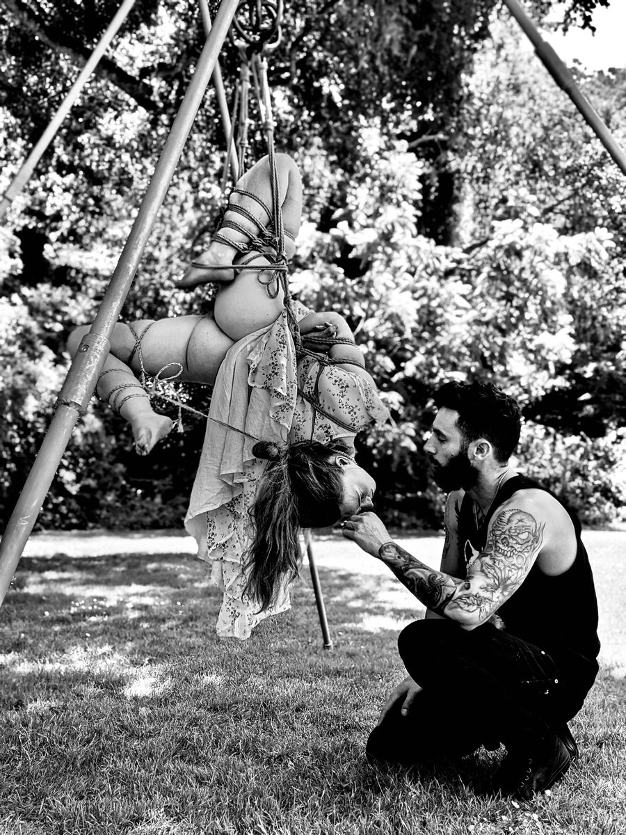 DesRestraint's tweet image. A day in the park