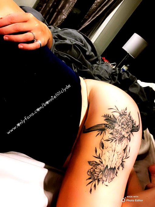 Adult Content🔞@bonnie101clyde  Follow me here⭐️ and on Onlyfans⬇️ https://t.co/rJcbj3oFxB  Also if you<a class="tags" href="/tag/bonnie101clyde">@bonnie101clyde</a><a href="/tag/followme"class="tags"><span>#followme</span></a><a href="/tag/adultwork"class="tags"><span>#adultwork</span></a><a href="/tag/subscribe"class="tags"><span>#subscribe</span></a><a href="/tag/onlyfans"class="tags"><span>#onlyfans</span></a><a href="/tag/contentcreator"class="tags"><span>#contentcreator</span></a>