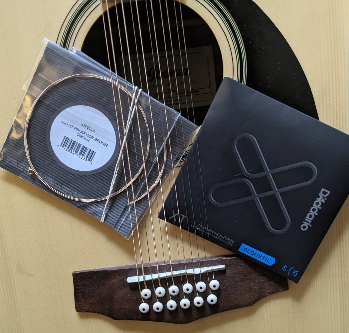patrickritchie's tweet photo. Shout out to @DaddarioandCo for taking care of a product issue with a single strong from a set of 12. Not only did they give me two new G strings, but a whole new set to go along with them too! 

Amazing Customer Support! 

#soldforlife #acousticguitar #daddario #guitar #ibanez https://t.co/eaJMlU7CYy