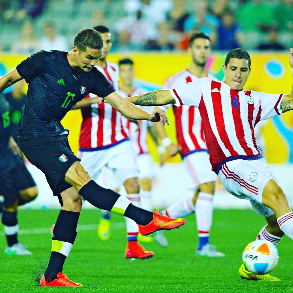 MartinZB85's tweet photo. Un recuerdo representando a mi paΓs! π²π½ #orgullo #tb #team #panam2015π¨π¦ #procesoolimpico #benditofutbol @miseleccionmx https://t.co/tlPbYdyDbb