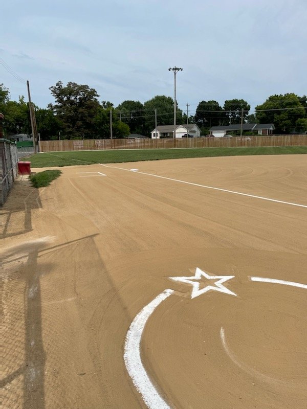 chballpark's tweet photo. Last night we hosted the 13u SLABA All-Star game and our man Tyler added some extra touches to make the field look even better for the deserving all-stars! #ourgroundscrewisbetterthanyours #justsaying https://t.co/FIY1cid8e7