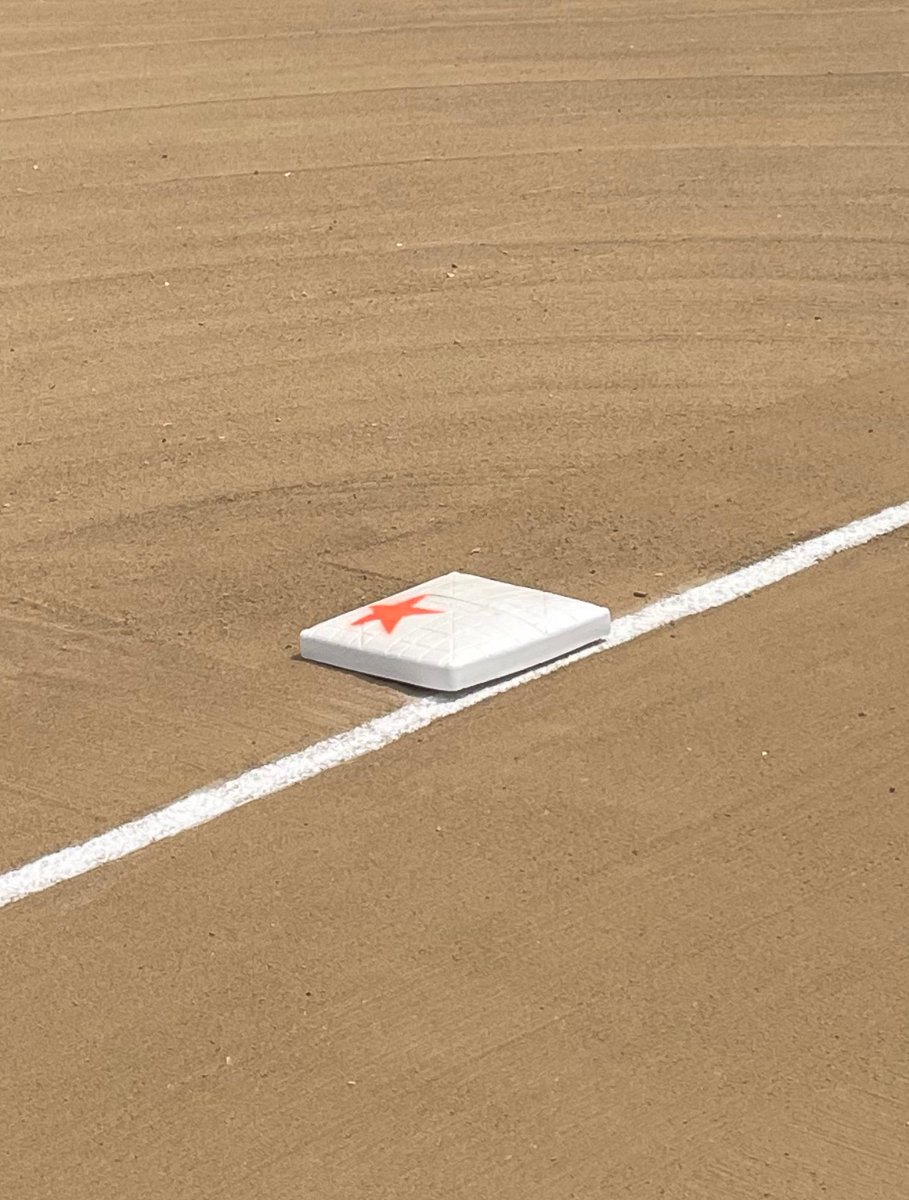 chballpark's tweet photo. Last night we hosted the 13u SLABA All-Star game and our man Tyler added some extra touches to make the field look even better for the deserving all-stars! #ourgroundscrewisbetterthanyours #justsaying https://t.co/FIY1cid8e7