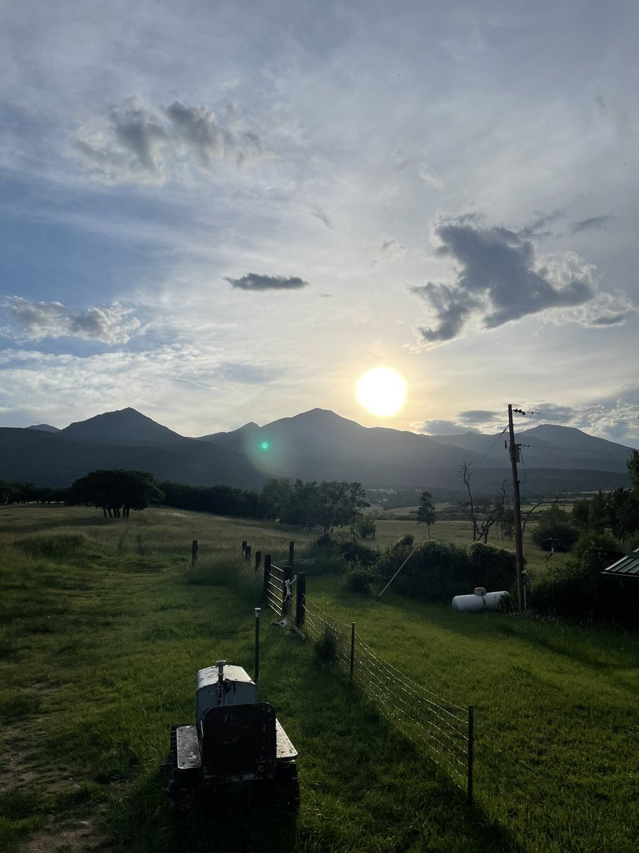 savoini_'s tweet image. 📍 Westcliffe, CO