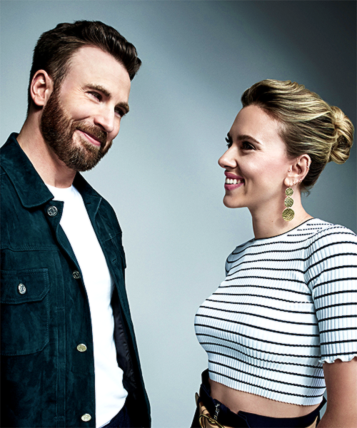 CEvansNews's tweet photo. 📌 | All our support to Scarlett Johansson and wishing her good luck in her lawsuit against Disney! 💙 https://t.co/gsEC4klsyW