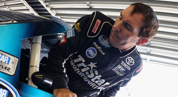 flashback_track's tweet photo. From Mike Bliss to JJ Yeley, we've featured some great #StrangeStarters in our Youtube series so far.
Who do you think we should feature next?
#NASCAR https://t.co/fnW5UABBix