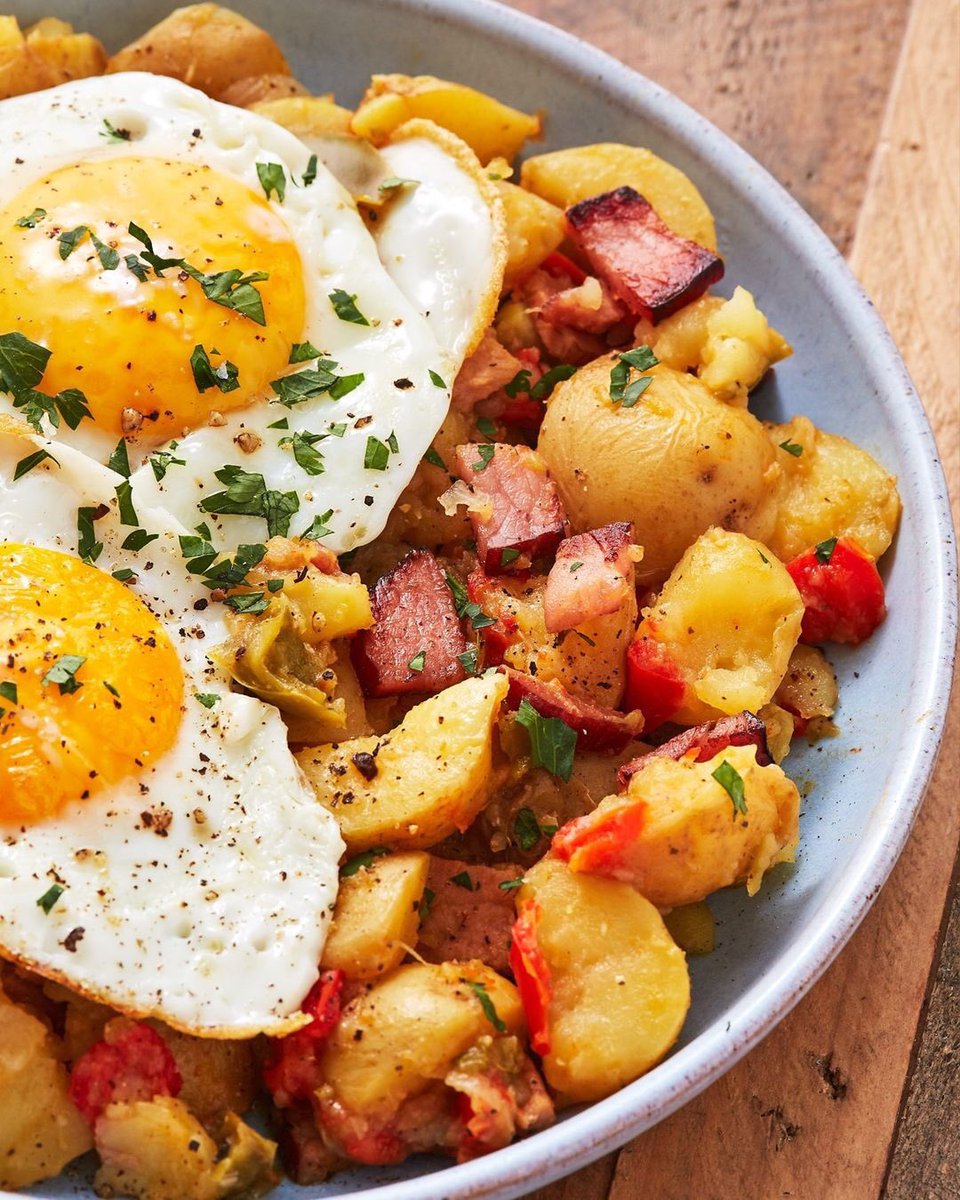 TheFoodOverload's tweet image. Breakfast Potatoes
#Food #FoodPorn #Photography