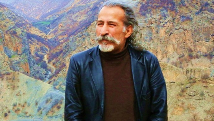 Fadıl Öztürk: İnsanın her durumda kendini beslediği bir vicdanı vardır

☑️Vicdan haksızlık durumunda direnmek isteyen insan için elini atıp ayağa kalktığı yerdir.

....Şair Öztürk’ün Artı Gerçek'te yayınlanmayan son yazısı...

nupel.info/fadil-ozturk-i…