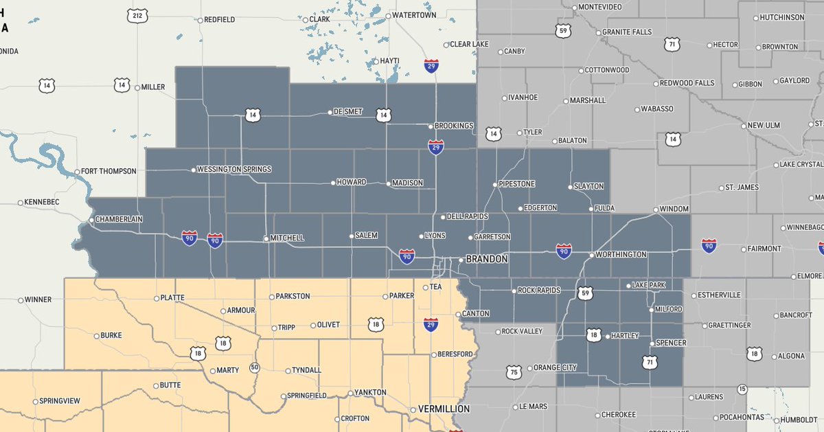 Dense fog advisories (dark gray) have been issued for parts of eastern South Dakota, southwestern Minnesota and northwestern Iowa early Saturday morning until 8 a.m. CDT: https://t.co/TrE570bQ9b https://t.co/IZRRPPk0Bg