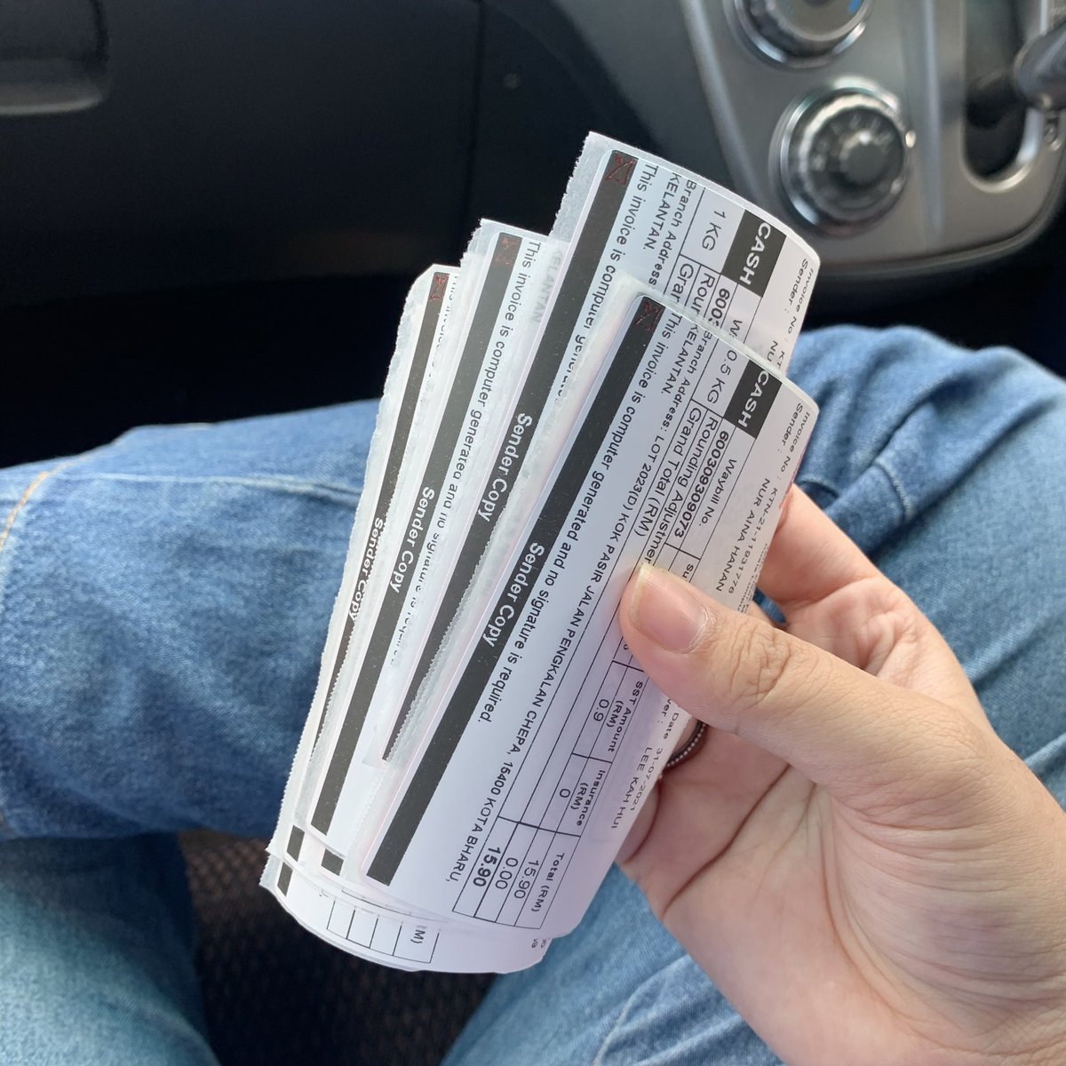 thursdef's tweet photo. shipped out everything~ i'll give tracking numbers latest by tonight since i have other matters to attend now ^^ https://t.co/7VAWgQ6Seu