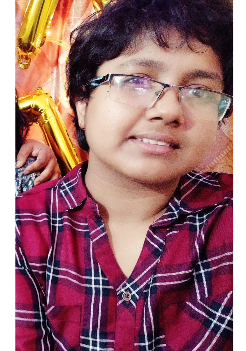 BCCL congratulates Ms Sweety Kumari(DAV Koyla Nagar)for scoring a massive 98.8% marks in CBSE XII Science examination. She has topped in the entire Dhanbad district. She is the daughter of Smt. Mukta Mandal, an employee of BCCL posted in Administration Dept. Koyla Bhawan.