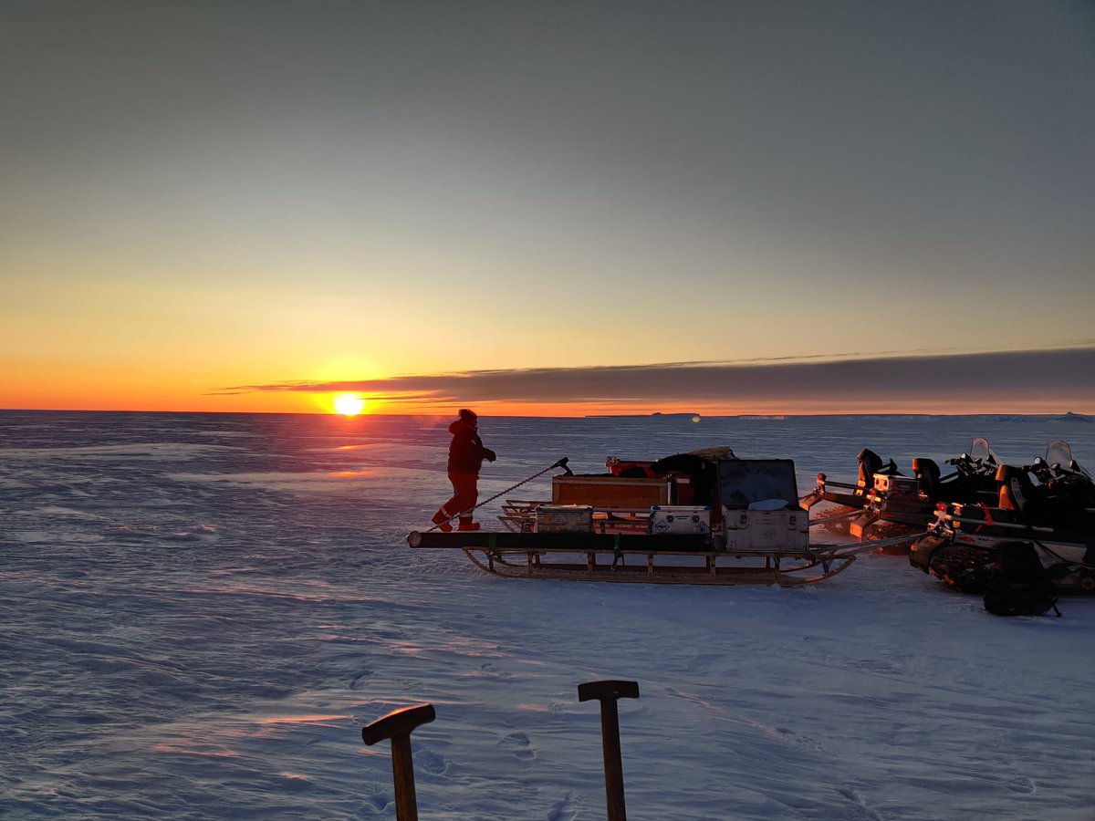 arndt_st's tweet image. This week the wintering team at #NeumayerStation took advantage of the sun‘s return to conduct the monthly #fastice measurements in #AtkaBay. Such a beautiful picture taken at the eastern-most sampling site at -40 degC by Paul Ockenfuß @AWI_Media @laeisz
