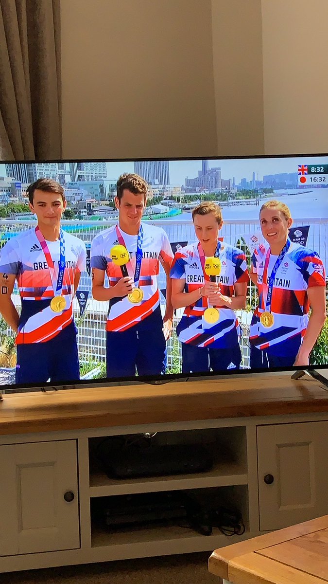 Ivor71's tweet photo. Outstanding 👌🏅🏅🏅🏅 https://t.co/5qIX1qtPaE