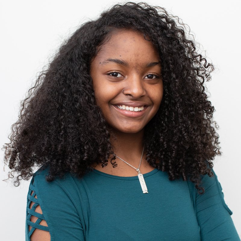 JrGirlsDayOut's tweet photo. Meet our guest speaker Lauryn Bloodworth of Code Green !!! Her interest in entrepreneurship comes from working with her family businesses. Lauryn is passionate about Code Green™ and loves sharing its mission and values with the world. https://t.co/QYpFVuK8eG