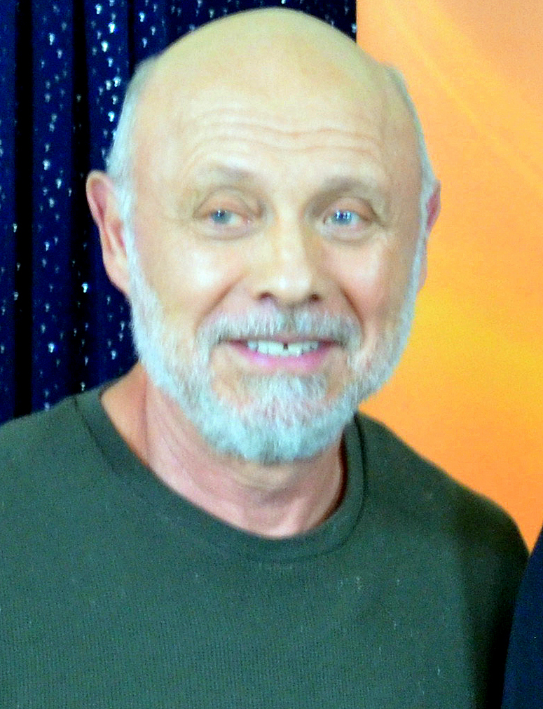 Happy Birthday to Héctor Elizondo; voice of Zafiro! 