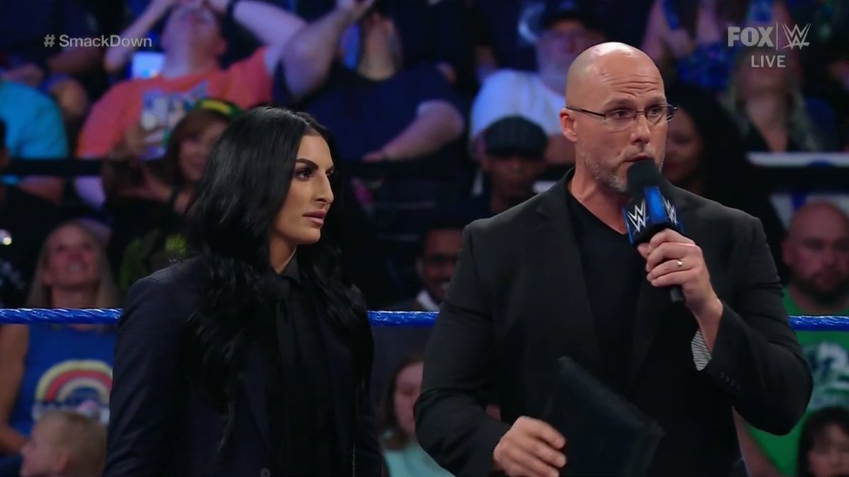 AdamPearceNet's tweet photo. Here's a few HQ Screencaptures from tonight's #Smackdown 

#AdamPearce #WWE #ScrapDaddyAP #Summerslam

(@ScrapDaddyAP) https://t.co/OZbpNWJd6Q