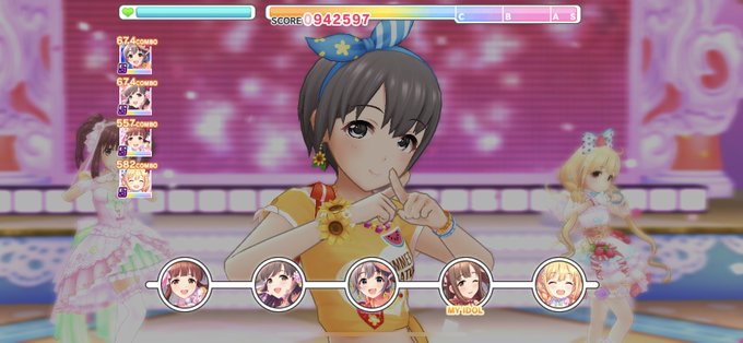 スクリーンショットのtwitterイラスト検索結果