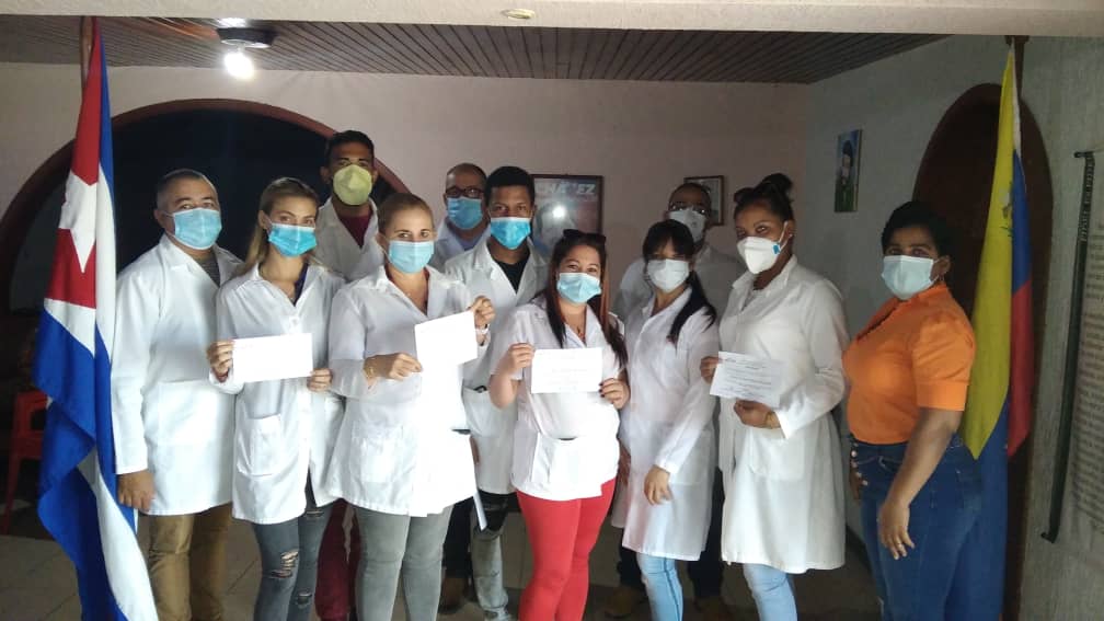 AdanVillavicen5's tweet photo. Realizado hoy 30 de Julio el acto de graduación de la 9na edición virtual para Cuadros en el Estado Bolívar. Columna vertebral .
@Cubacooperabol2 @cubacooperaven @Anayans09695629 @GarciaReinol @EnelisReyes @yenni https://t.co/VLsjzWl1Kj