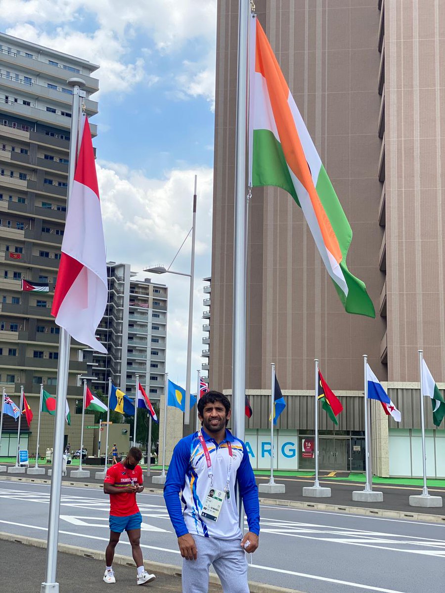 BajrangPunia's tweet photo. Hello from Tokyo! 

#Tokyo2020  #TeamIndia🇮🇳 https://t.co/AkUnZrd4G7