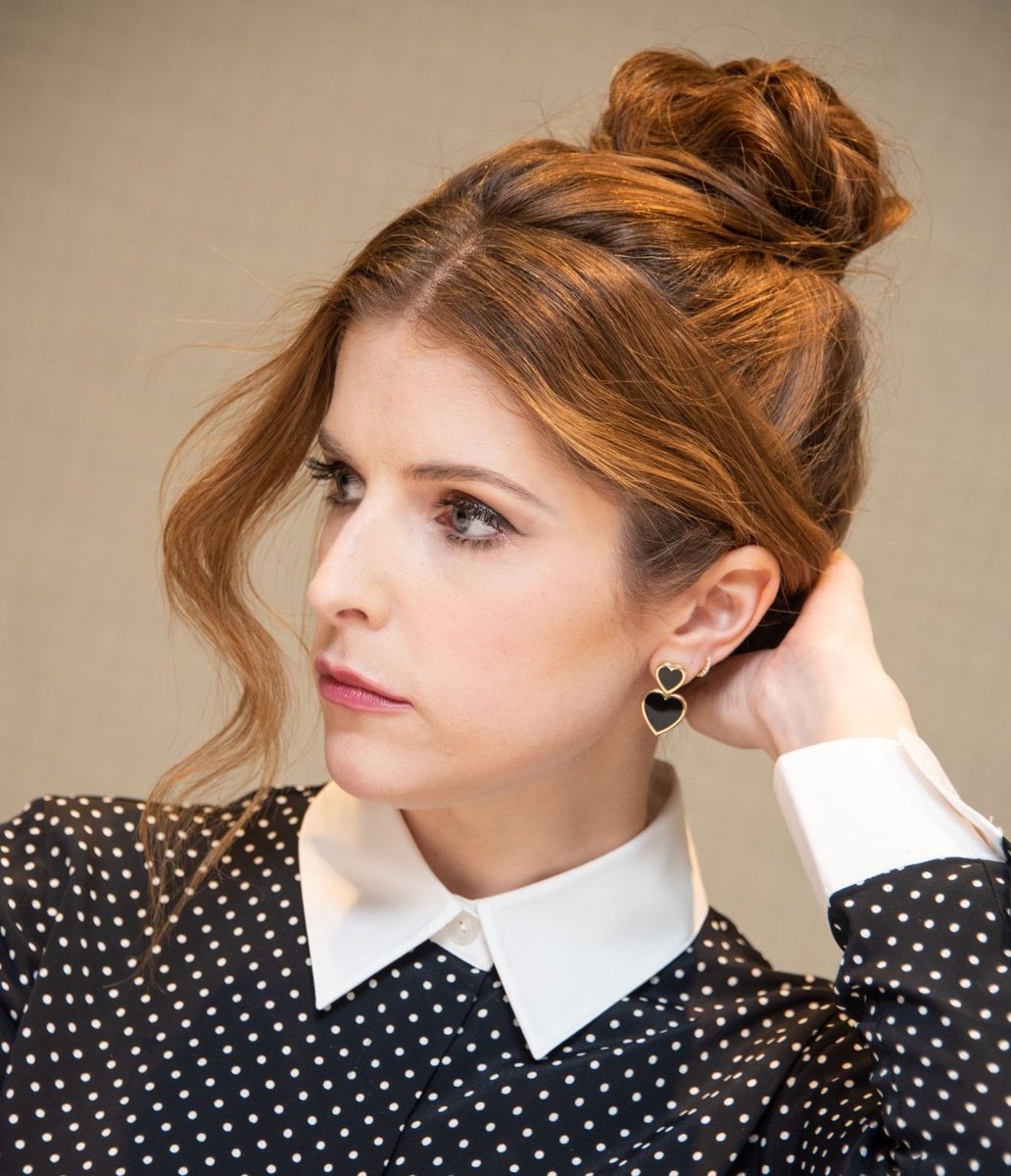 kndrckluv's tweet image. HOLY FUCK.
I can't believe this queen is almost 36 years old.😭😩😭
@AnnaKendrick47