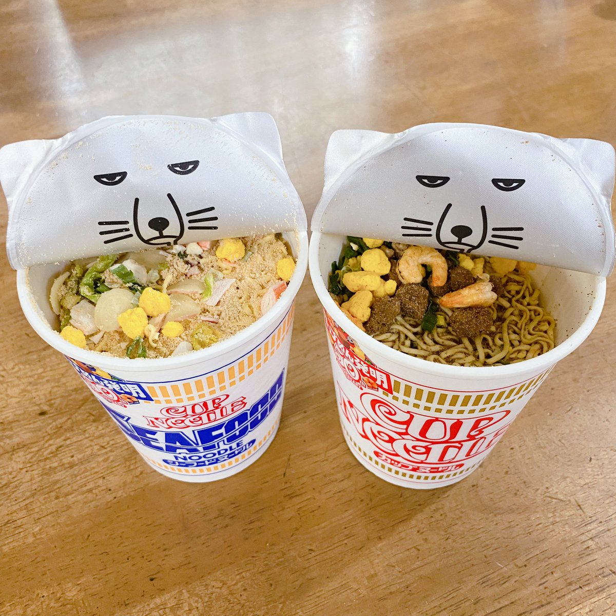 カップヌードルの蓋裏には たまにチベットスナギツネ先輩がいる ドロップ率を聞くとなかなかレアもの ちょっと確率のいいガチャ Togetter