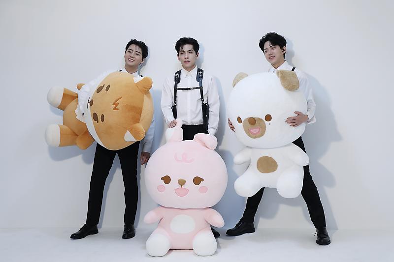 DAY6 Updates tweet media