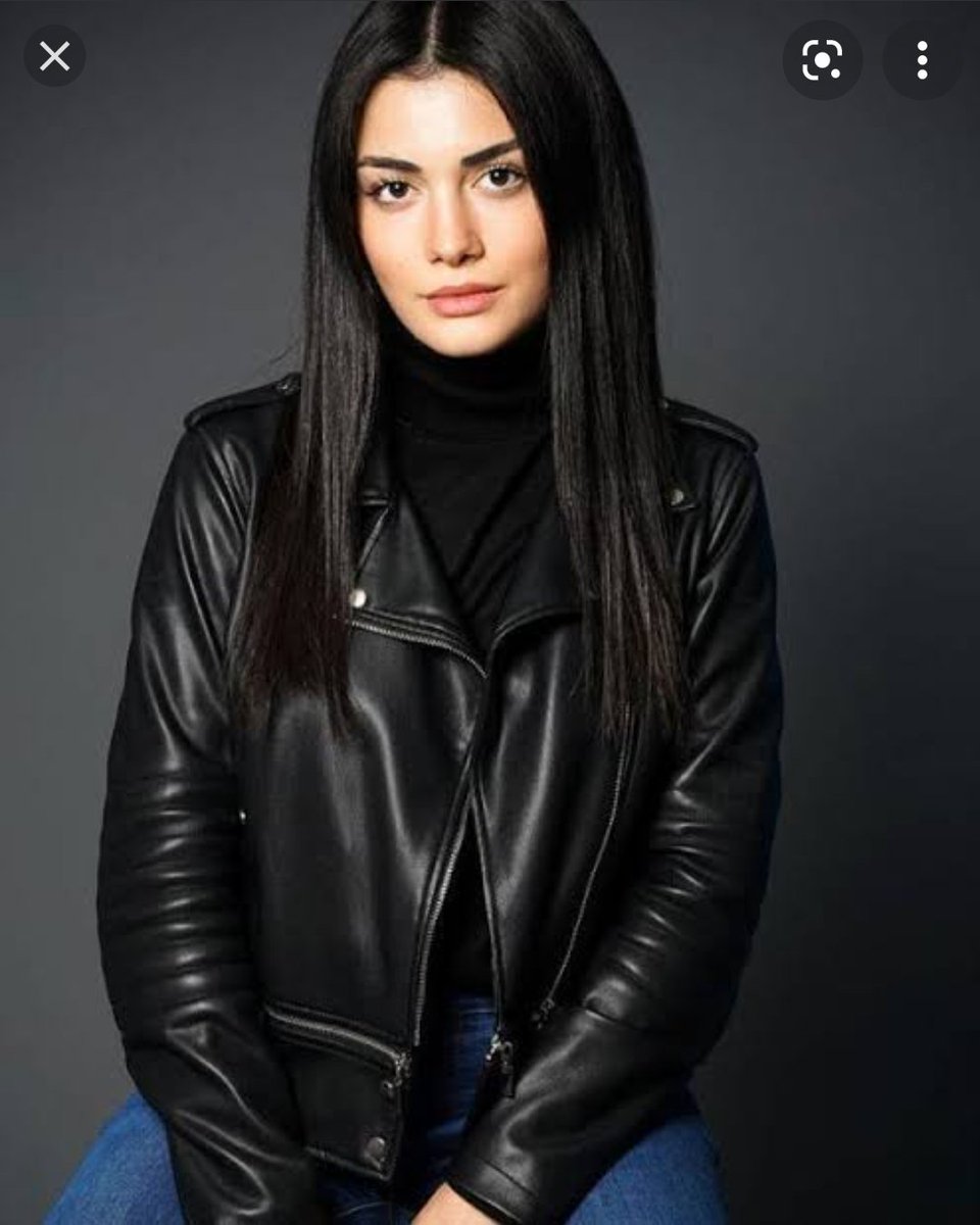 rona_selasor's tweet photo. Why so pretty 🥰 @ozgeyagiz https://t.co/TjCKpiDbG8